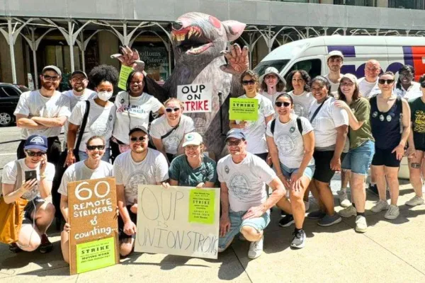 NewsGuild-CWA Members Walk Out